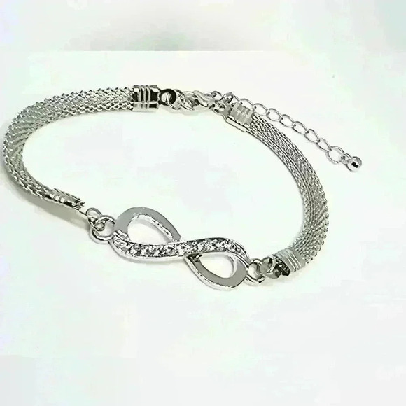 NWOT Elegant Infinity Bracelet - Picture 1 of 2